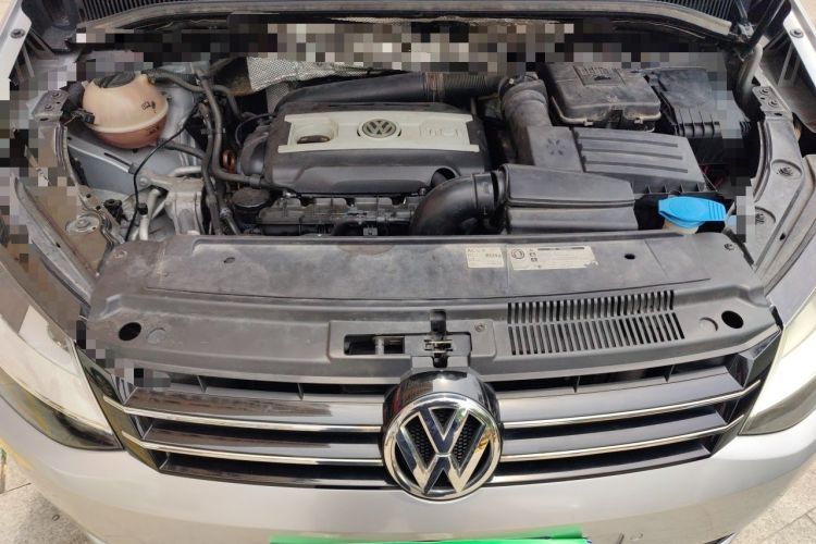Used Volkswagen Sharan 2012 2.0 TSI Standard Version Euro IV Engine Bay