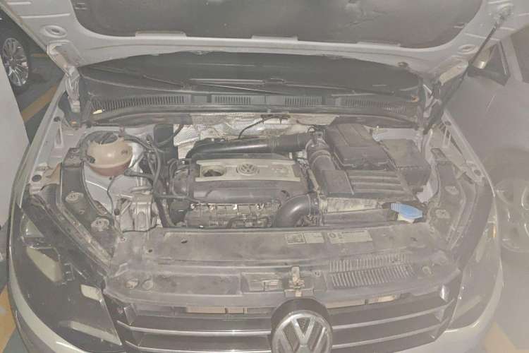 Used Volkswagen Sharan 2012 2.0 TSI Luxury Version Euro IV Engine Bay