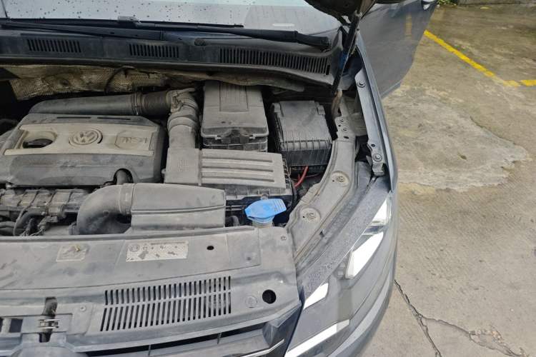 Used Volkswagen Sharan 2012 2.0 TSI Comfort Edition Euro IV Engine Bay Left