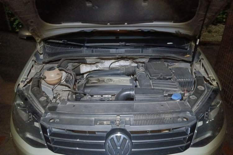Used Volkswagen Sharan 2012 2.0 TSI Comfort Edition Euro IV Engine Bay