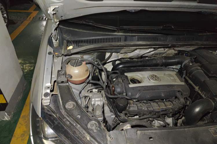 Used Volkswagen Sharan 2012 2.0 TSI Luxury Version Euro IV Engine Bay Right