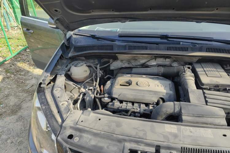 Used Volkswagen Sharan 2012 2.0 TSI Comfort Edition Euro IV Engine Bay Right