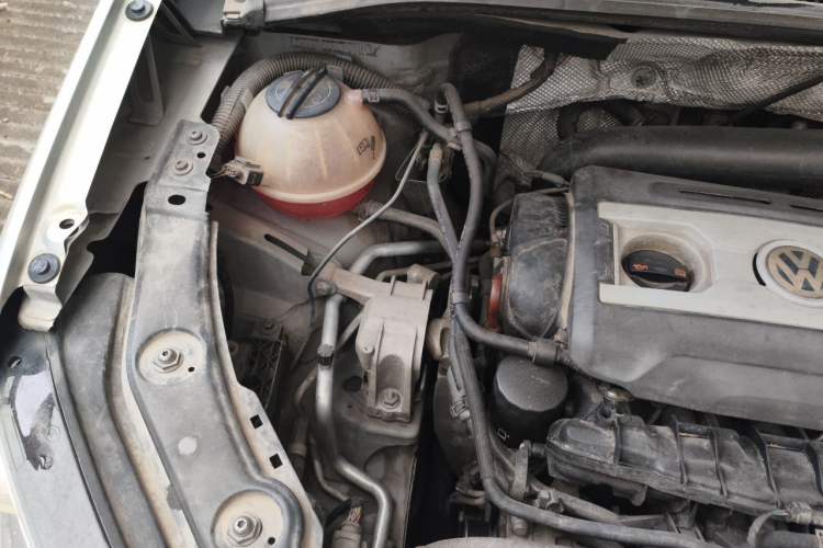 Used Volkswagen Sharan 2012 2.0 TSI Comfort Edition Euro IV Engine Bay Right