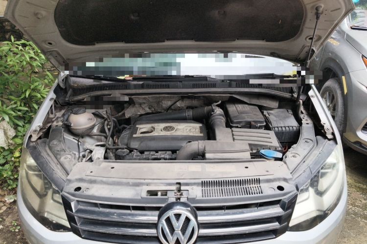 Used Volkswagen Sharan 2012 2.0 TSI Standard Version Euro IV Engine Bay