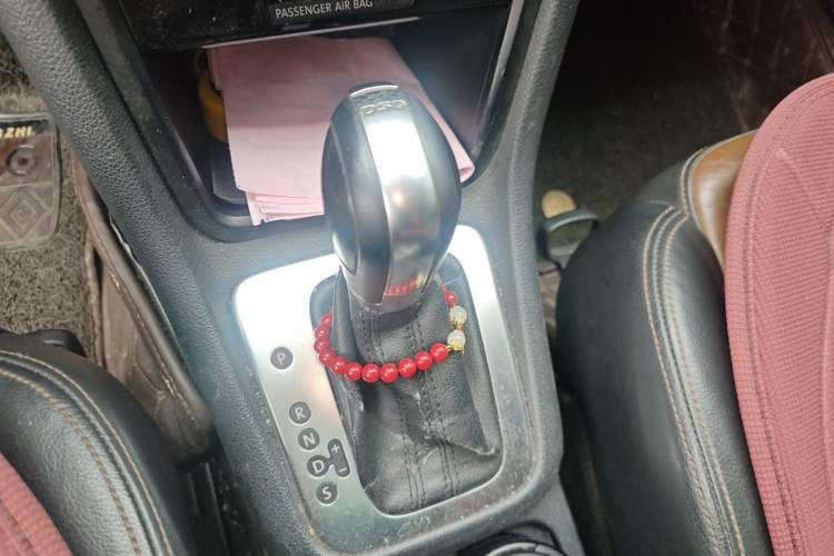 Used Volkswagen Sharan 2012 2.0 TSI Comfort Edition Euro IV Gear Lever