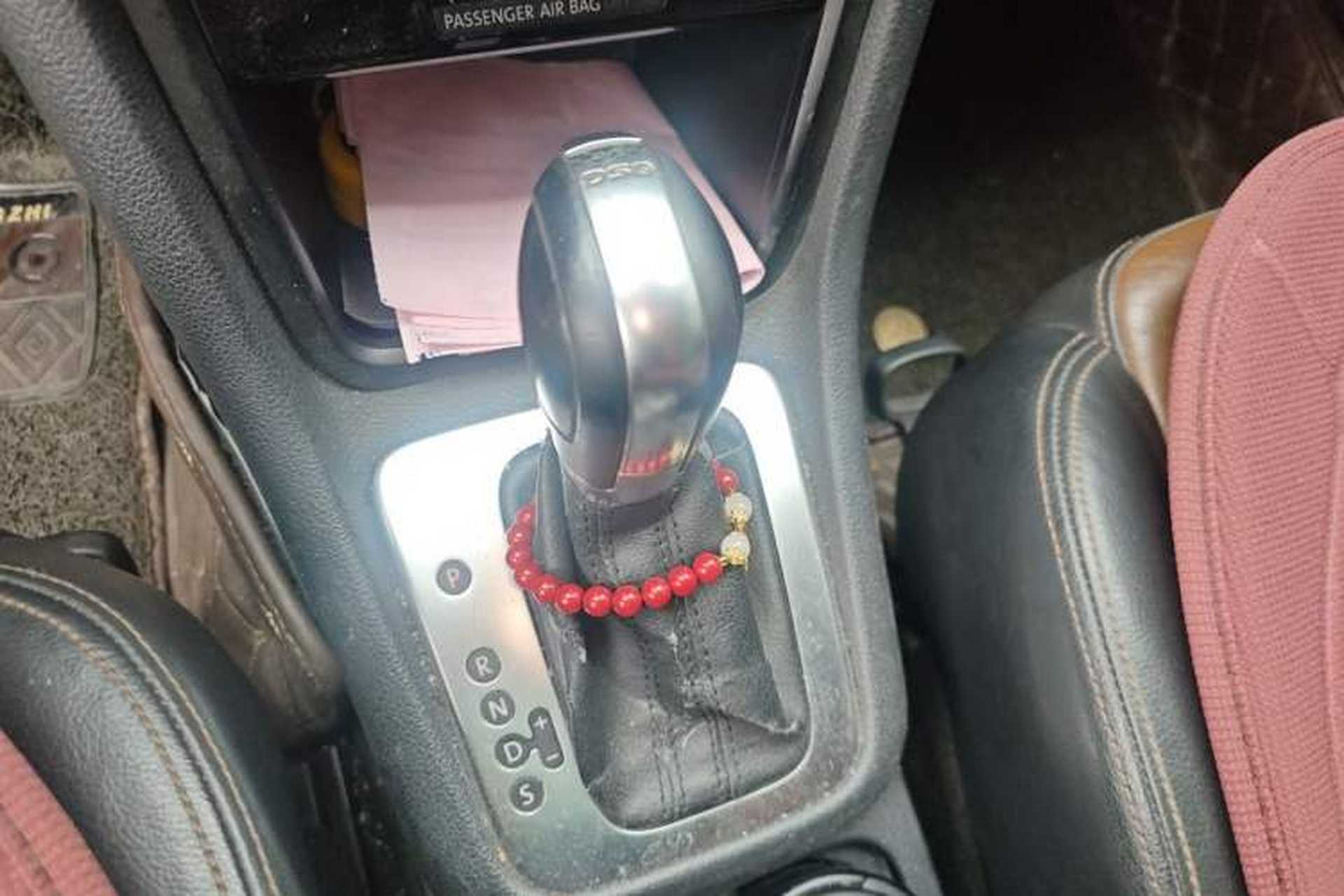 Used Volkswagen Sharan 2012 2.0 TSI Comfort Edition Euro IV Gear Lever