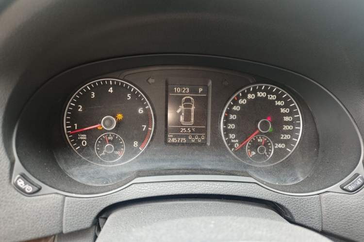 Used Volkswagen Sharan 2012 2.0 TSI Comfort Edition Euro IV Instrument Cluster