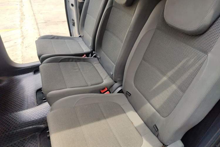 Used Volkswagen Sharan 2012 2.0 TSI Standard Version Euro IV Left Rear Seat