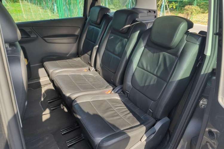 Used Volkswagen Sharan 2012 2.0 TSI Comfort Edition Euro IV Left Rear Seat