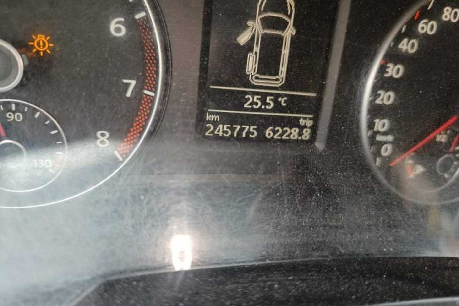 Used Volkswagen Sharan 2012 2.0 TSI Comfort Edition Euro IV Odometer Close Up