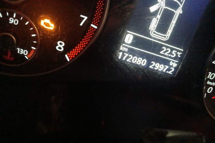 Used Volkswagen Sharan 2012 2.0 TSI Comfort Edition Euro IV Odometer Close Up