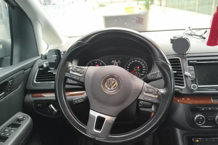 Used Volkswagen Sharan 2012 2.0 TSI Comfort Edition Euro IV Steering Wheel