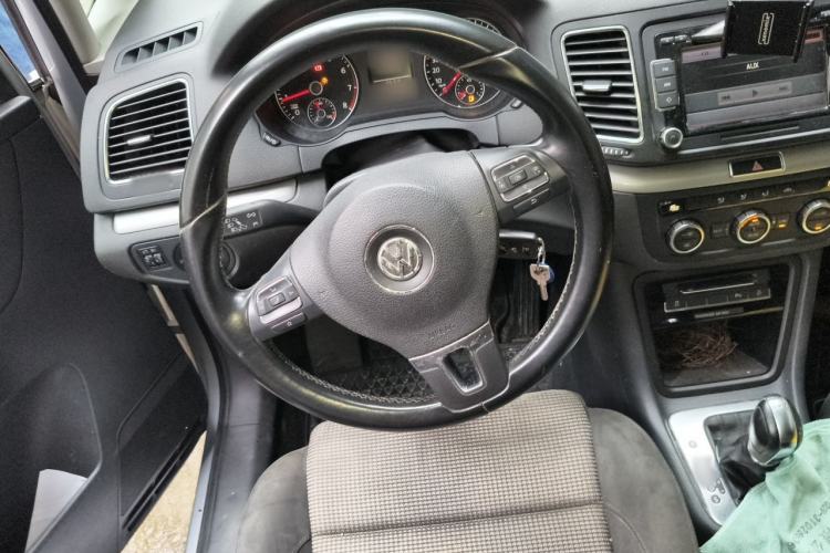 Used Volkswagen Sharan 2012 2.0 TSI Standard Version Euro IV Steering Wheel