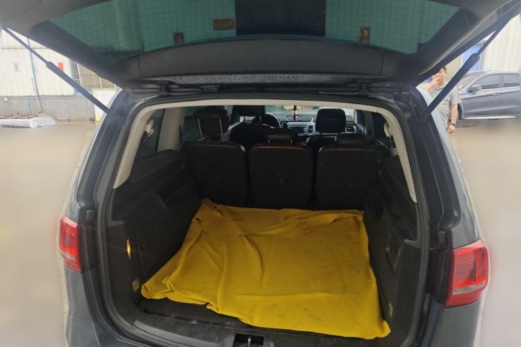 Used Volkswagen Sharan 2012 2.0 TSI Comfort Edition Euro IV Trunk