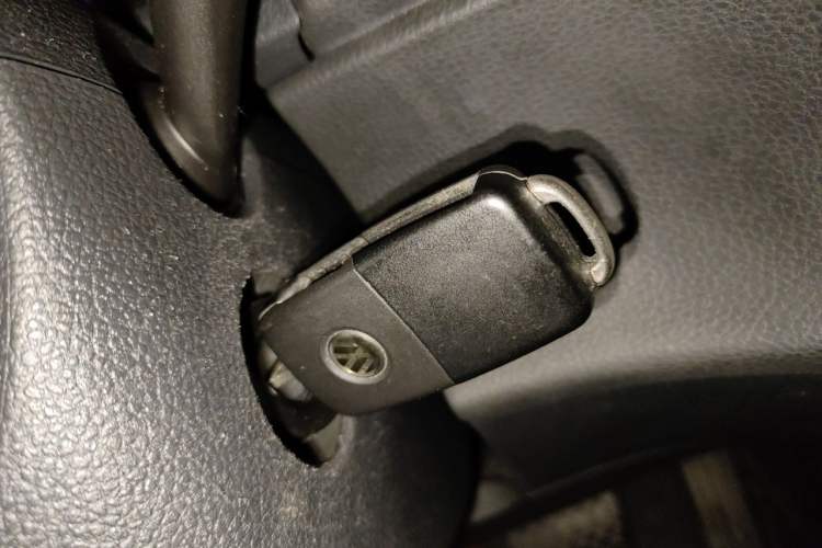 Used Volkswagen Sharan 2012 2.0 TSI Standard Version Euro IV Vehicle Key