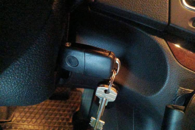 Used Volkswagen Sharan 2012 2.0 TSI Comfort Edition Euro IV Vehicle Key
