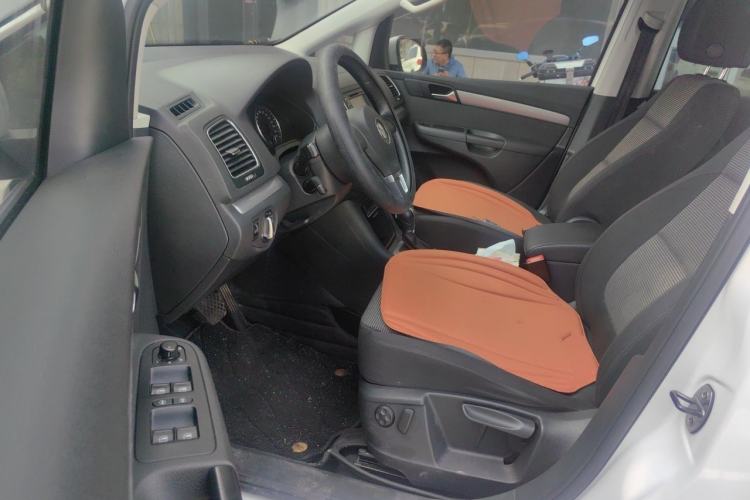 Used Volkswagen Sharan 2012 2.0 TSI Standard Version Euro IV Driver Seat