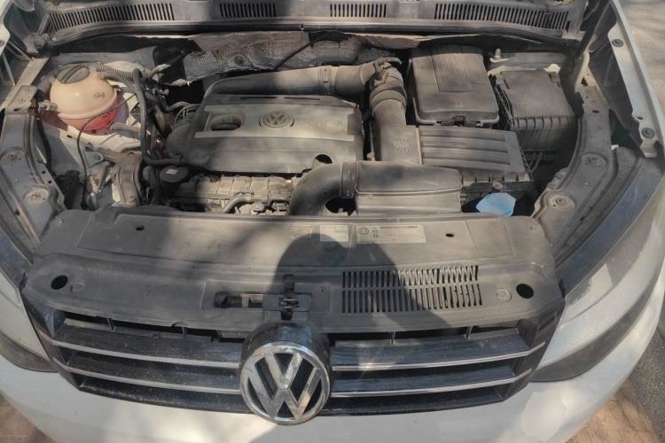 Used Volkswagen Sharan 2012 2.0 TSI Standard Version Euro IV Engine Bay
