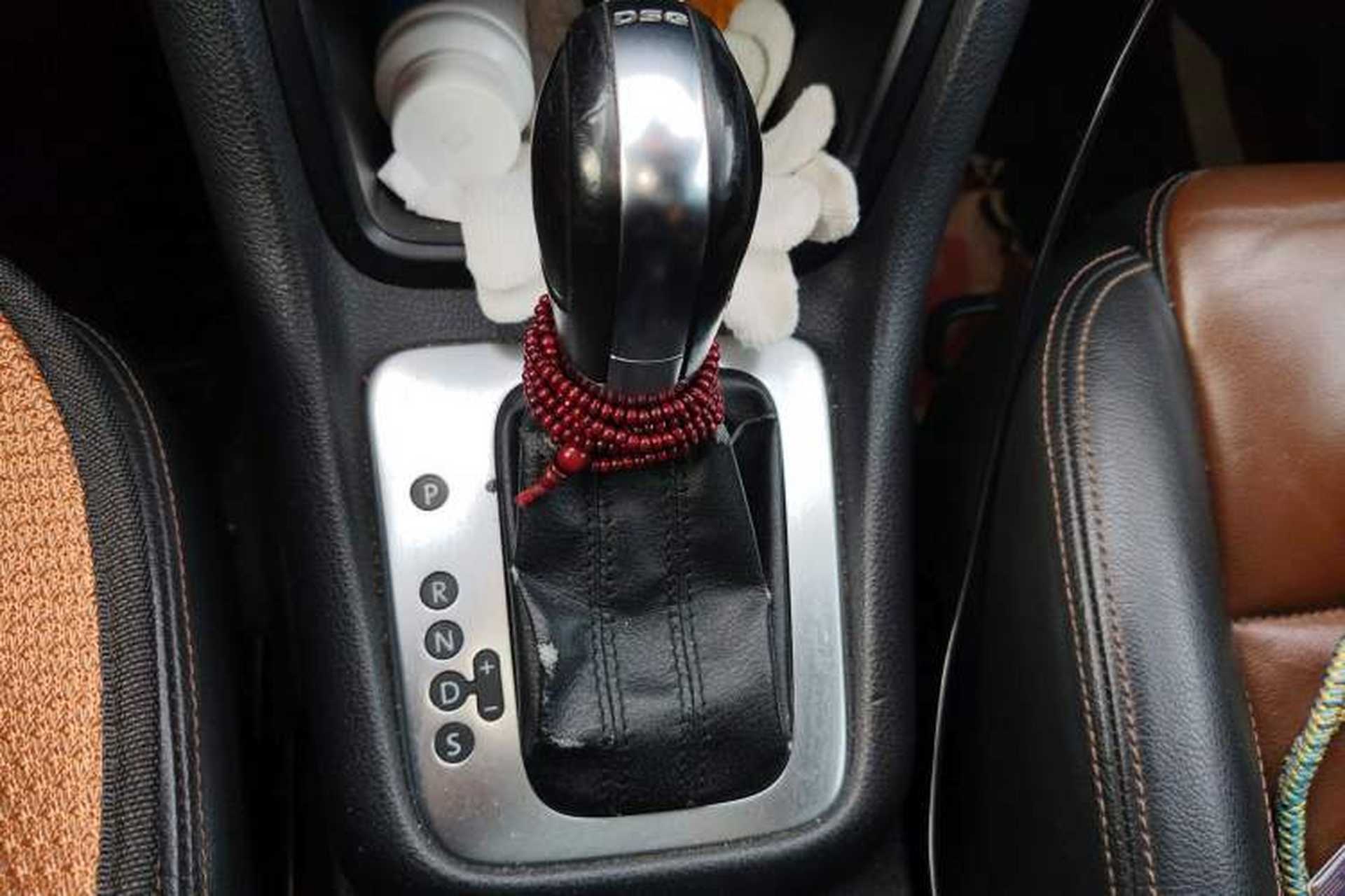 Used Volkswagen Sharan 2012 2.0 TSI Comfort Edition Euro IV Gear Lever