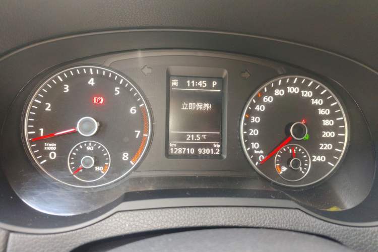 Used Volkswagen Sharan 2012 2.0 TSI Luxury Version Euro IV Instrument Cluster