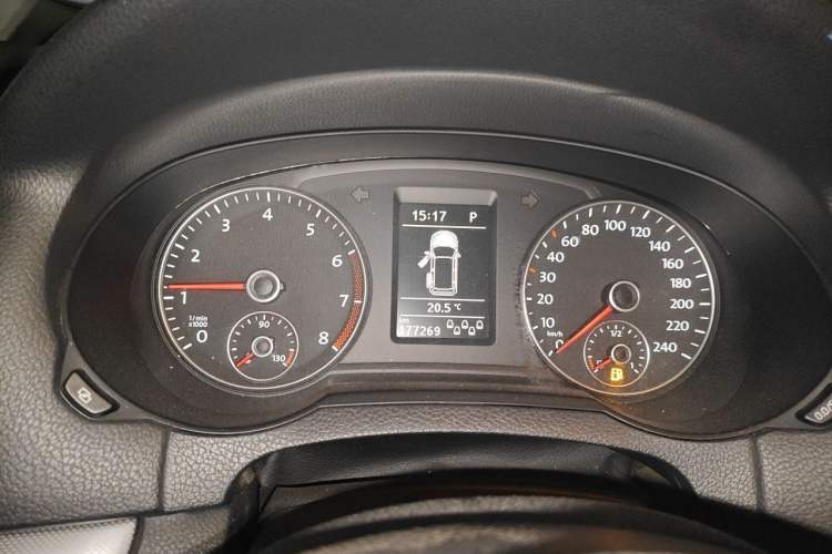 Used Volkswagen Sharan 2012 2.0 TSI Standard Version Euro IV Instrument Cluster