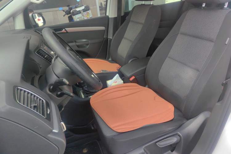Used Volkswagen Sharan 2012 2.0 TSI Standard Version Euro IV Left Front Seat