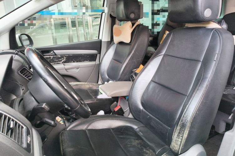 Used Volkswagen Sharan 2012 2.0 TSI Standard Version Euro IV Left Front Seat