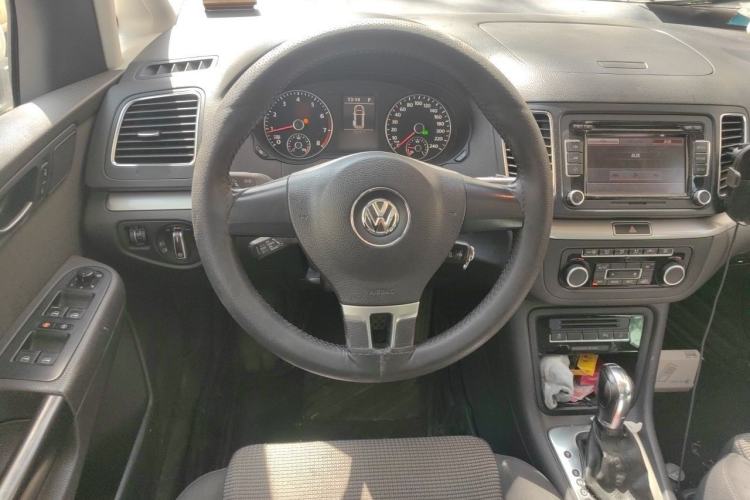 Used Volkswagen Sharan 2012 2.0 TSI Standard Version Euro IV Steering Wheel