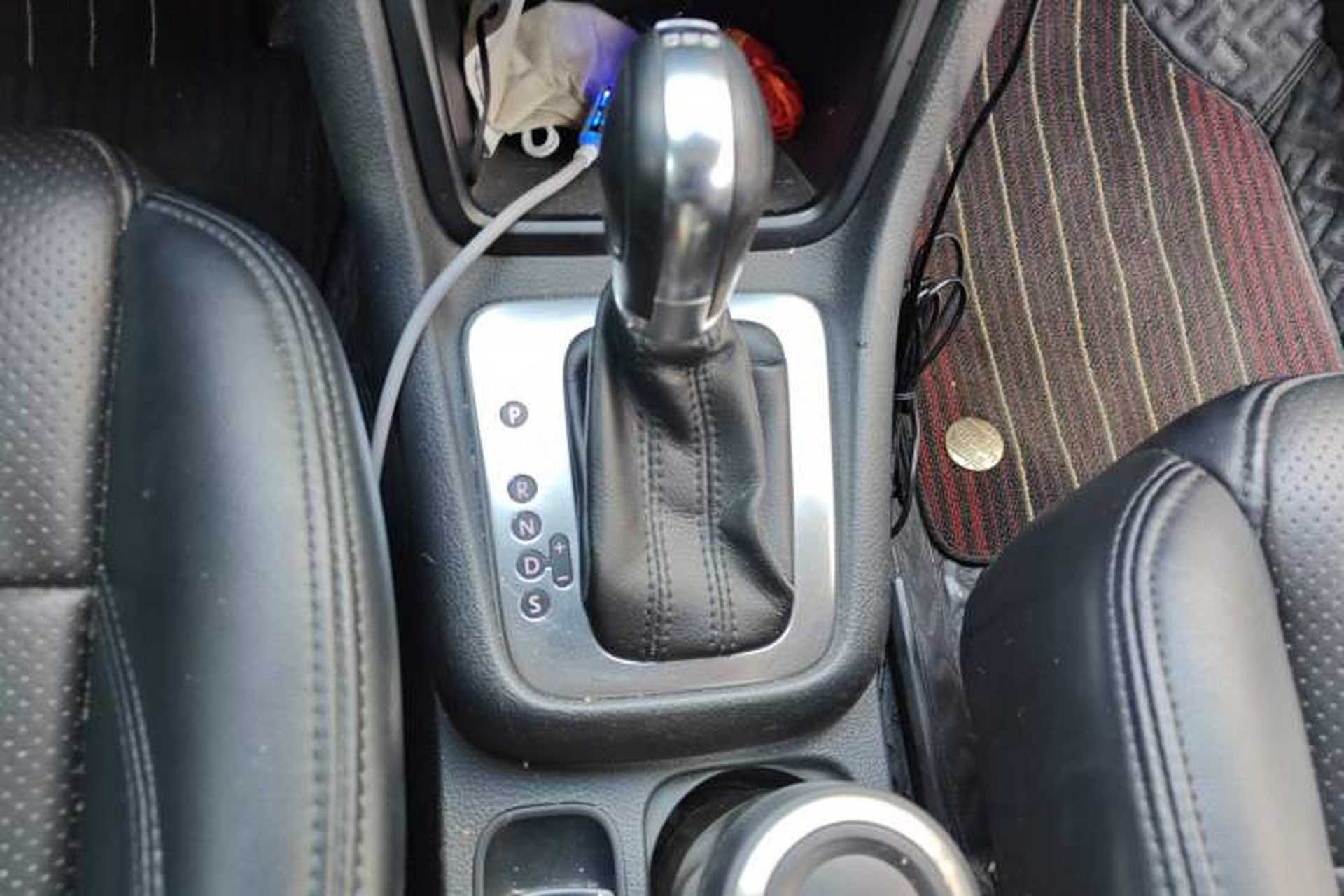Used Volkswagen Sharan 2012 2.0 TSI Standard Version Euro IV Gear Lever