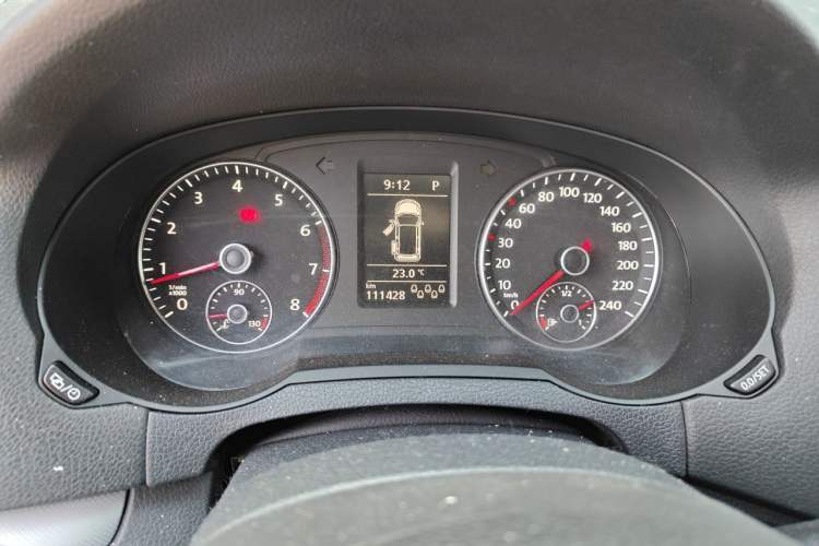 Used Volkswagen Sharan 2012 2.0 TSI Standard Version Euro IV Instrument Cluster