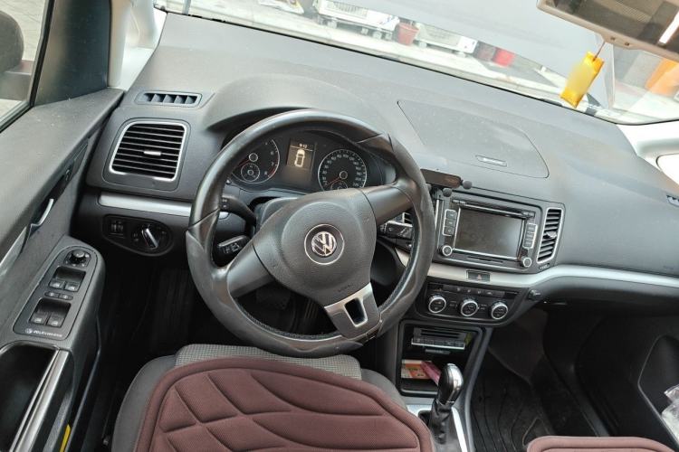 Used Volkswagen Sharan 2012 2.0 TSI Standard Version Euro IV Steering Wheel