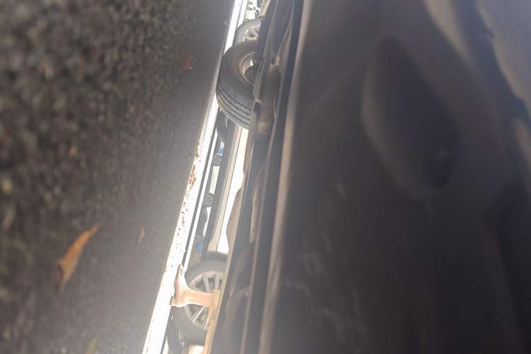 Used Volkswagen Sharan 2013 1.8TSI Standard Model Chassis Front Right
