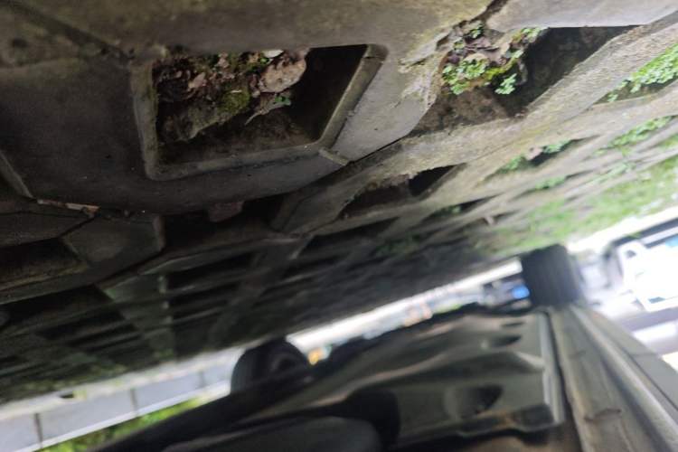 Used Volkswagen Sharan 2013 1.8TSI Standard Model Chassis Rear Left
