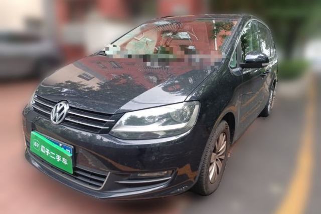 Używany Volkswagen Sharan 2013 2.0 TSI Standard Model