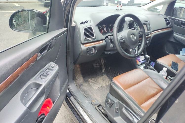 Used Volkswagen Sharan 2013 2.0 TSI Comfort Model Driver Seat