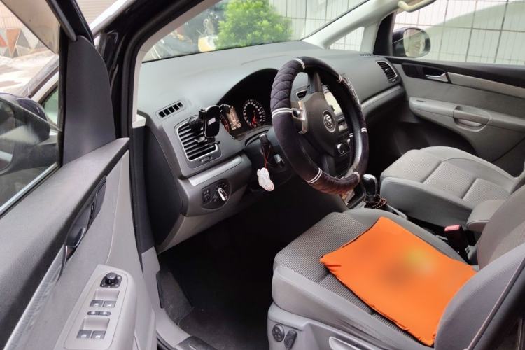 Used Volkswagen Sharan 2013 2.0 TSI Standard Model Driver Seat