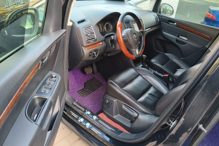 Used Volkswagen Sharan 2013 2.0 TSI Comfort Model Driver Seat