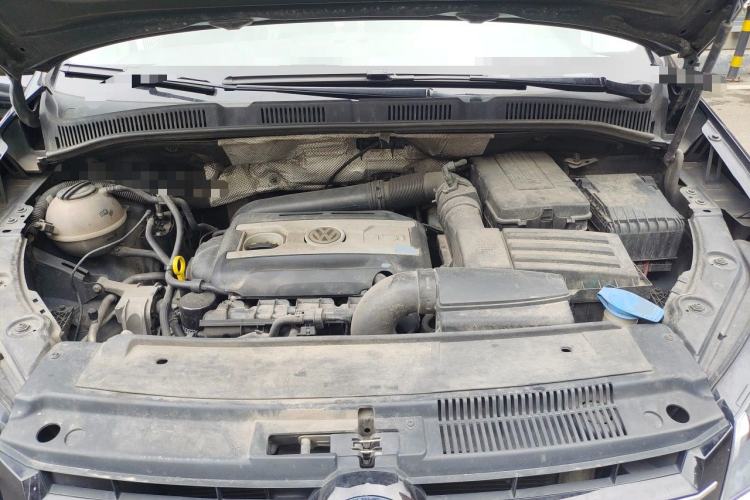 Used Volkswagen Sharan 2013 2.0 TSI Comfort Model Engine Bay