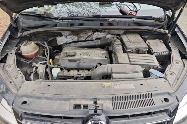 Used Volkswagen Sharan 2013 1.8TSI Standard Model Euro IV Engine Bay