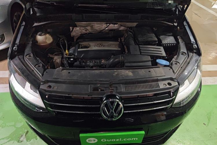 Used Volkswagen Sharan 2013 2.0 TSI Standard Model Engine Bay