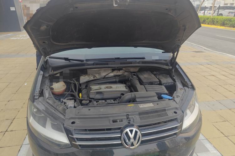 Used Volkswagen Sharan 2013 2.0 TSI Standard Model Engine Bay