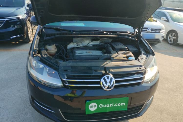 Used Volkswagen Sharan 2013 1.8TSI Comfort Model Engine Bay