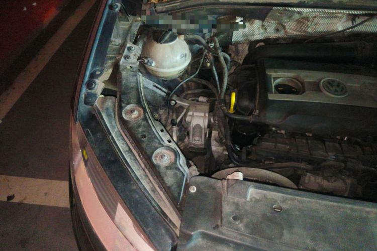 Used Volkswagen Sharan 2013 1.8TSI Standard Model Euro IV Engine Bay Right