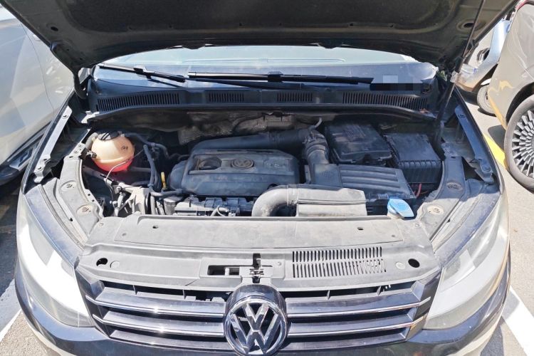 Used Volkswagen Sharan 2013 1.8TSI Comfort Model Euro IV Engine Bay