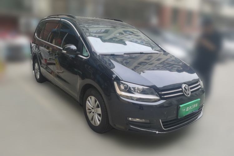 Used Volkswagen Sharan 2013 1.8TSI Standard Model Front Right 45 Deg