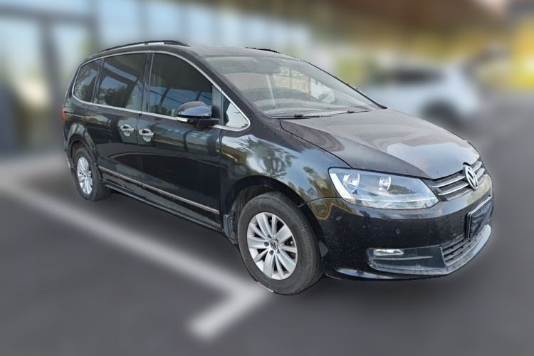 Used Volkswagen Sharan 2013 1.8TSI Standard Model Front Right 45 Deg