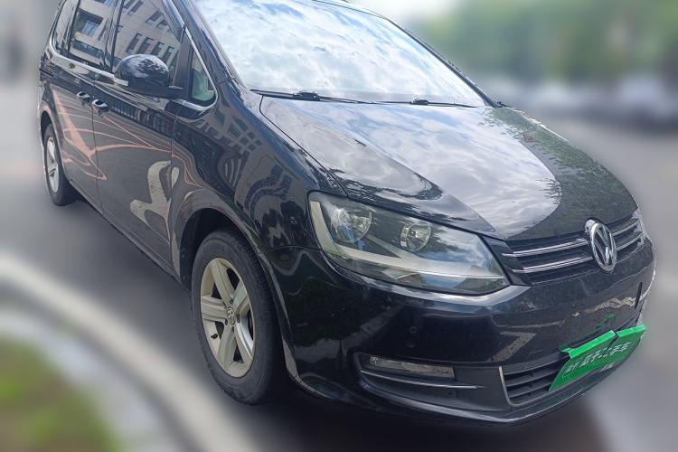 Used Volkswagen Sharan 2013 1.8TSI Comfort Model Front Right 45 Deg