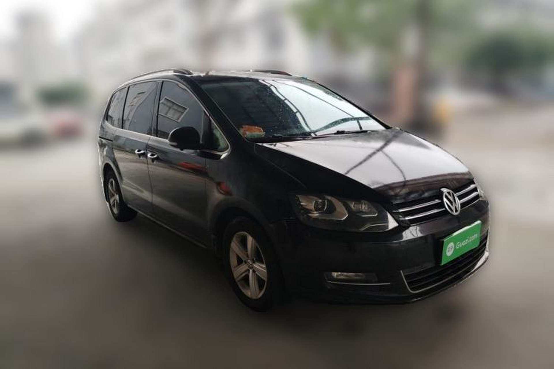 Used Volkswagen Sharan 2013 2.0 TSI Comfort Model Front Right 45 Deg