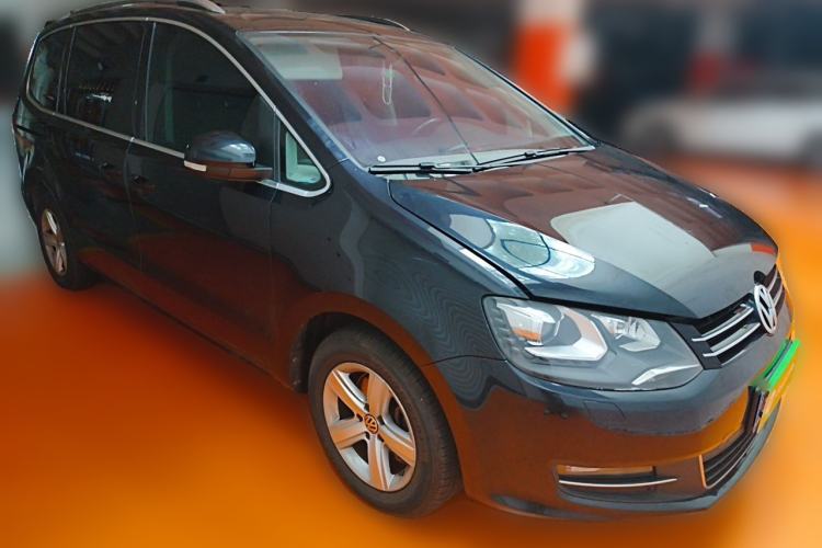 Used Volkswagen Sharan 2013 2.0 TSI Comfort Model Front Right 45 Deg