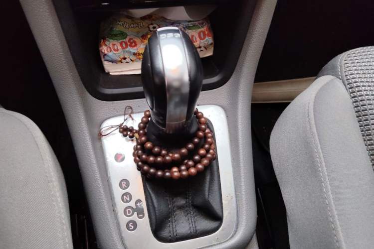 Used Volkswagen Sharan 2013 2.0 TSI Standard Model Gear Lever